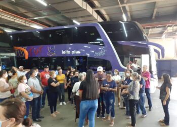 Caravanas da Romaria de Trindade impactam a economia da região da 44