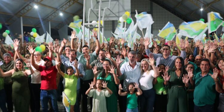 Amélio Cayres prestigia convenções municipais e reforça apoio a pré-candidatos 