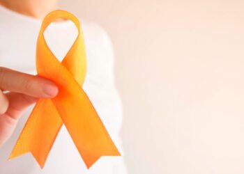 A esclerose múltipla EM é uma doença neurológica autoimune