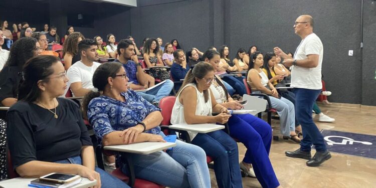 Hospital Regional de Araguaína realiza acolhimento de estagiários