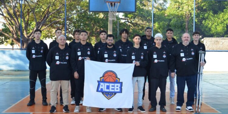 Com o apoio do Governo do Tocantins, delegação estadual de basquete participa de Campeonato Brasileiro Interclubes de Base