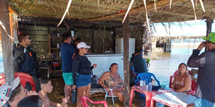 Fiscalização ambiental realiza ações durante temporada de praias