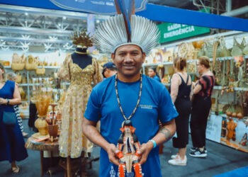 Rafael Karajá representa o trabalho de diversos artesãos da região de Formoso do Araguaia / Ilha do Bananal