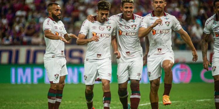 Nonato está próximo de voltar ao Fluminense
DAVI ROCHA/PERA PHOTO PRESS/ESTADÃO CONTEÚDO