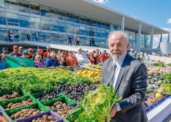 Lula destacou que a apresentação da proposta a pequenos e médios produtores vai trazer benefícios ao Brasil 03/07/2024 - Ricardo Stuckert / PR