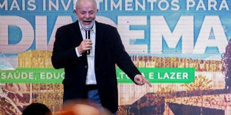 Lula fez referência ao caso das joias durante discurso em Diadema (SP)
RODILEI MORAIS/FOTOARENA/FOTOARENA/ESTADÃO CONTEÚDO
