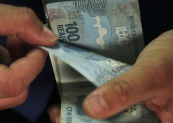 Pagamento será feito pela Caixa
José Cruz/Agência Brasil