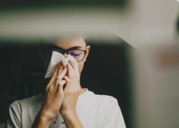 Menino de 13 anos morreu devido a um tipo de tumor raro cujos sintomas foram confundidos com rinite alérgica
Carol Yepes/GettyImages