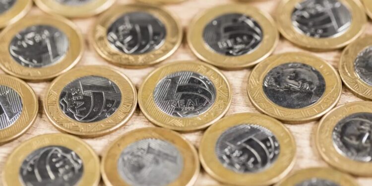 Economia brasileira piorou para 36% da população, diz Quaest