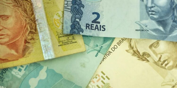 Análise: PT se posicionou contra o Plano Real no início