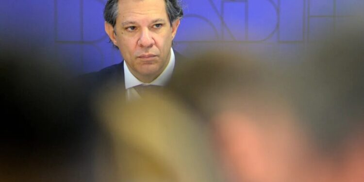 Compensação da desoneração da folha deve ser de até R$ 18 bi, diz Haddad