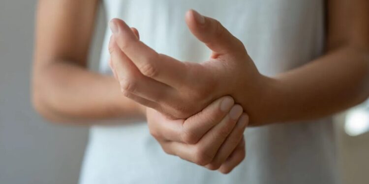 Cientistas descobrem possível causa do lúpus e sugerem novo tratamento