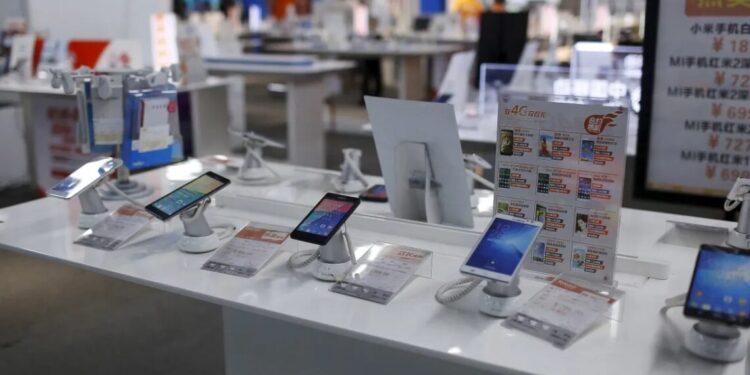 Preços de eletrônicos têm queda anual de 5,3% em junho, aponta Fipe