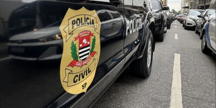 Pai que foi preso após filha morrer com tiro acidental disparado dentro de casa é solto