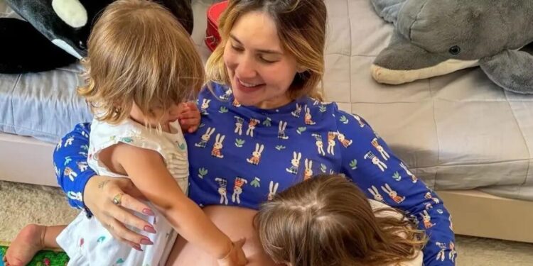 Virginia diz que filhas estão empolgadas com nascimento de seu próximo filho