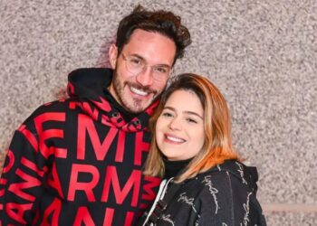 Eliezer e Viih Tibe prestigiam pré-estreia da peça "A Noviça Rebelde", no teatro Vibra, em São Paulo Agnews/Marcelo Sá Barretto