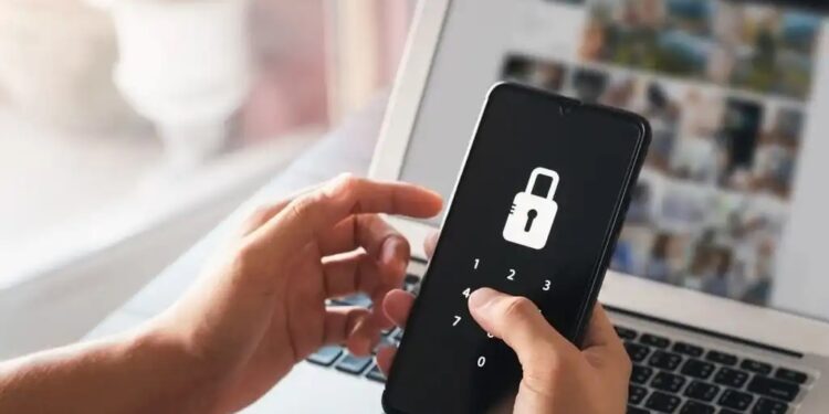 Com menos crimes de rua, Brasil registra 1 estelionato a cada 16 segundos