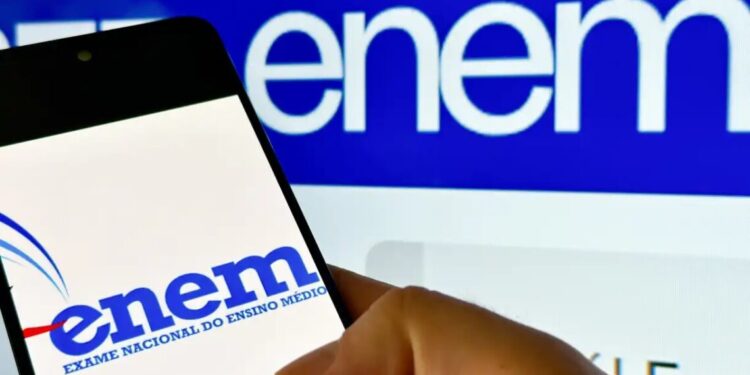 Enem 2024: veja 5 dicas de leituras para focar nos estudos