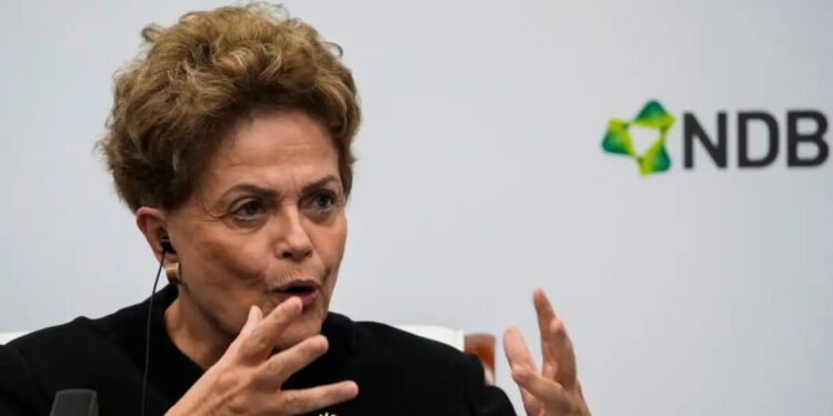 Ela destacou que as altas taxas de juros cobradas de países em desenvolvimento são maiores do que nos países desenvolvidos
30/05/2023 REUTERS/Aly Song