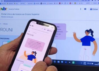 Inscrições gratuitas para Prouni de 2024 terminam nesta sexta-feira