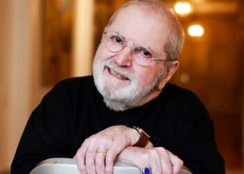 Jô Soares em seu apartamento em São Paulo, em 22 de novembro de 2017 TIAGO QUEIROZ/ESTADÃO CONTEÚDO/AE