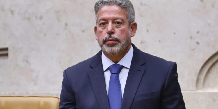 Relatório sobre regulamentação da reforma tributária começa a ser debatido nesta quarta (3)