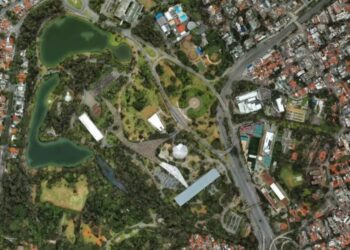 Área do Parque Ibirapuera, em São Paulo; queda ocorreu perto do portão 4 Reprodução/Google Earth