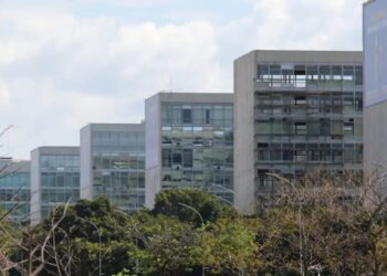 Esplanada dos Ministérios, em Brasília (DF)
Fabio Rodrigues Pozzebom/Agência Brasil