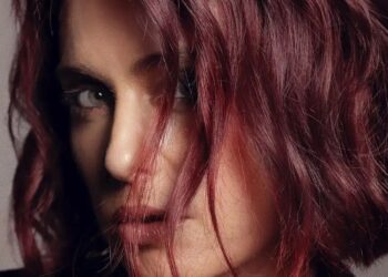 Angélica aparece com os cabelos vermelhos em novo post Instagram/ Angélica