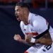 São Paulo vence Goiás e abre boa vantagem nas oitavas da Copa do Brasil