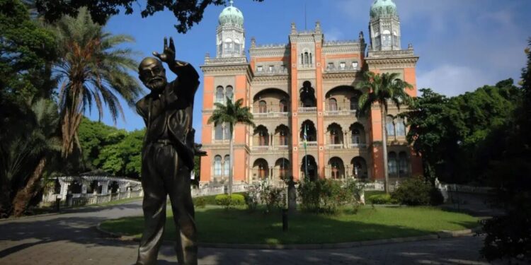 Fiocruz lançará pedra fundamental de Memorial da Covid-19