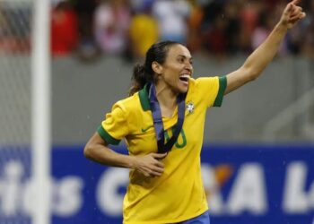 Futebol feminino: Brasil está escalado para enfrentar a Espanha em decisão