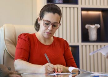 Prefeita de Palmas, Cinthia Ribeiro (Foto: Edu Fortes/Secom)