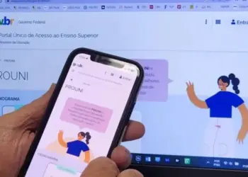 Candidatos aprovados na 1ª chamada devem apresentar documentação até dia 14 de agosto