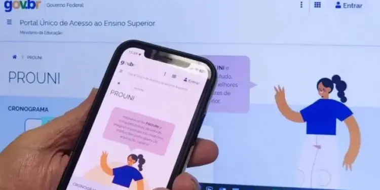 Candidatos aprovados na 1ª chamada devem apresentar documentação até dia 14 de agosto