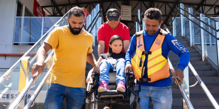 Falta de acessibilidade na Feirinha de Araguaína causa indignação e revolta frequentadores e comerciantes: “Falta respeito e humanidade”