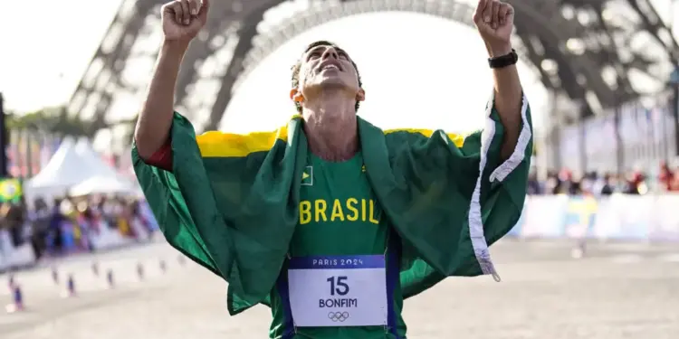 Lula diz tratar empresários com respeito e afirma que é só “síndico” do país