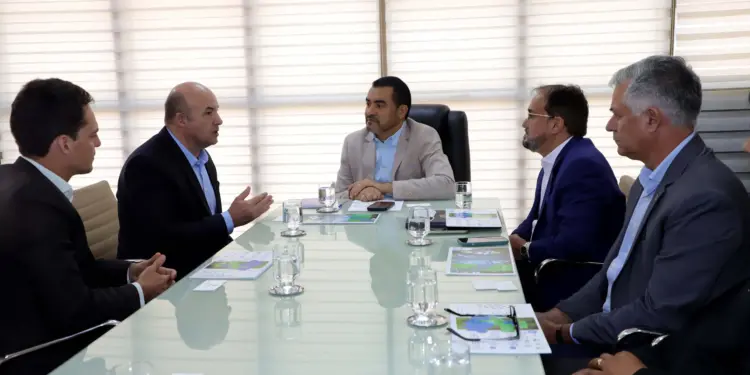 Governador Wanderlei Barbosa recebe representantes da BP Bunge Bioenergia no Palácio Araguaia