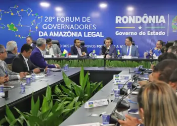 Evento reuniu os titulares dos executivos estaduais de nove estados, para discutir estratégias de desenvolvimento sustentável e cooperação regional