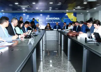 Secretário Marcello Lelis participou das discussões que tratou da governança fundiária,ao lado da Superintendente Marli Santos /Fotos Adenilson Florentino/Ascom Sedam