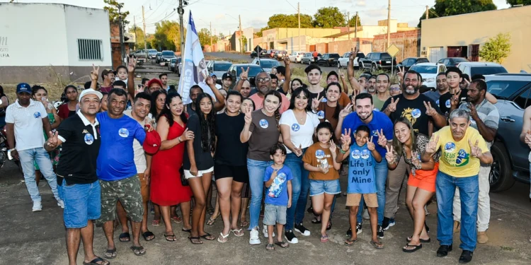 Candidato a vereador mais jovem do PL, Marcos Júnior inicia campanha com adesivaço e intensifica reuniões em Palmas 