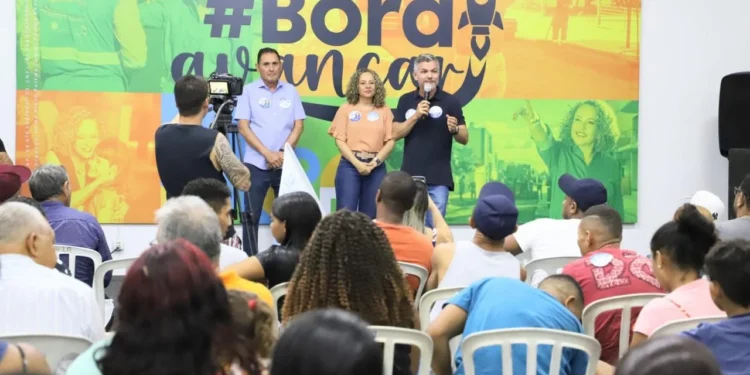 Moradores do Jardim dos Buritis comemoram recapeamento no bairro e querem mais uma vez Josi Nunes como prefeita