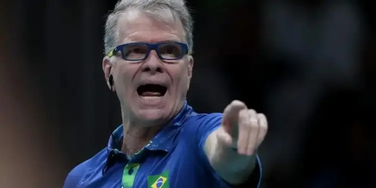 Bernardinho pode deixar a Seleção de vôlei após eliminação