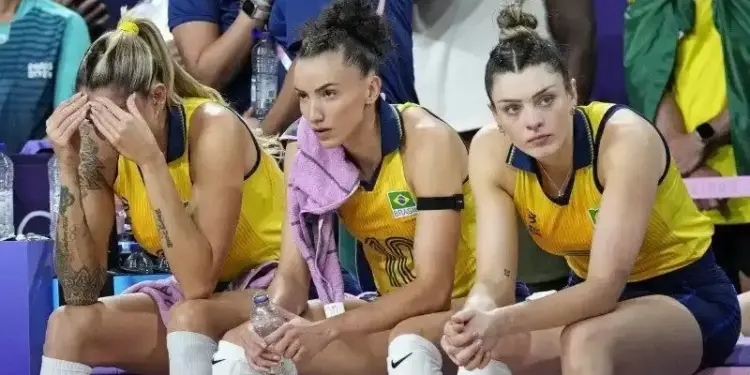 Vôlei do Brasil volta a ficar fora de uma final olímpica após 20 anos