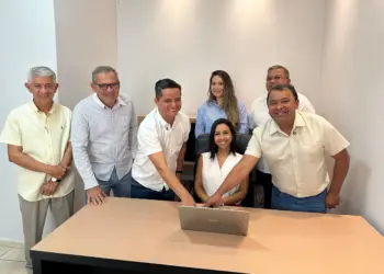 "Fizemos o pedido de registro de candidatura. Estamos organizados e preparados para o processo eleitoral como um todo. Araguaína terá uma nova oportunidade de enxergar a cidade com todo o seu potencial", declarou Jorge