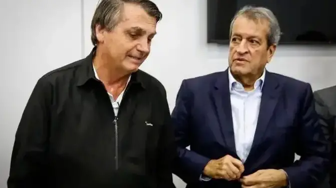 Moraes pede explicações a Bolsonaro e Valdemar sobre possível encontro na convenção de Nunes em SP