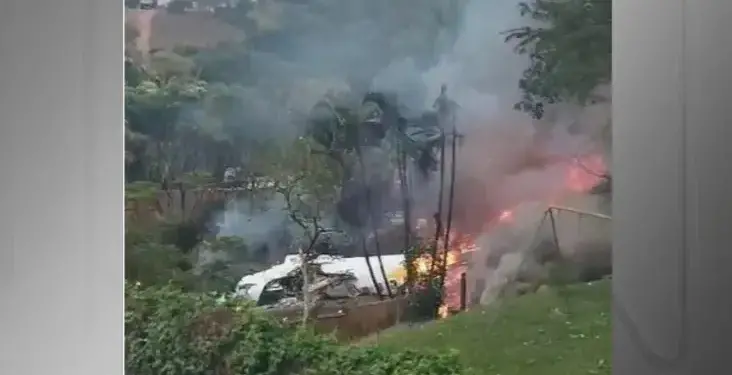 Passageiro sem nome na lista é a 62ª vítima de acidente aéreo, diz companhia