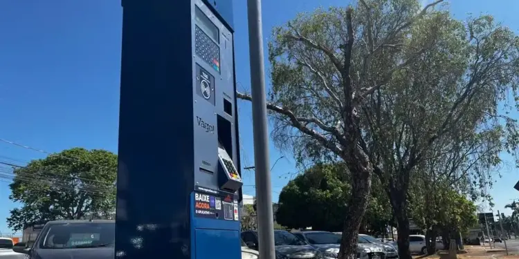 Equipamento para estacionamento rotativo em Palmas, Tocantins — Foto: Vilma Nascimento/g1 Tocantins