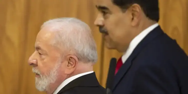 Lula está mais propenso a ir contra Maduro, dizem aliados