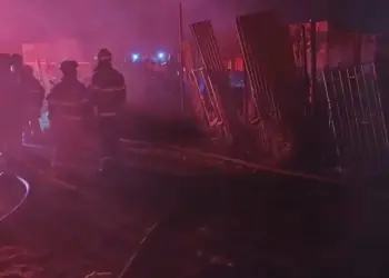 Bombeiros atuam no combate a incêndio no DF CBMDF/Divulgação